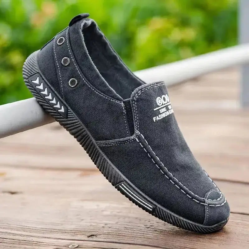 Gray Canvas Shoes / 39