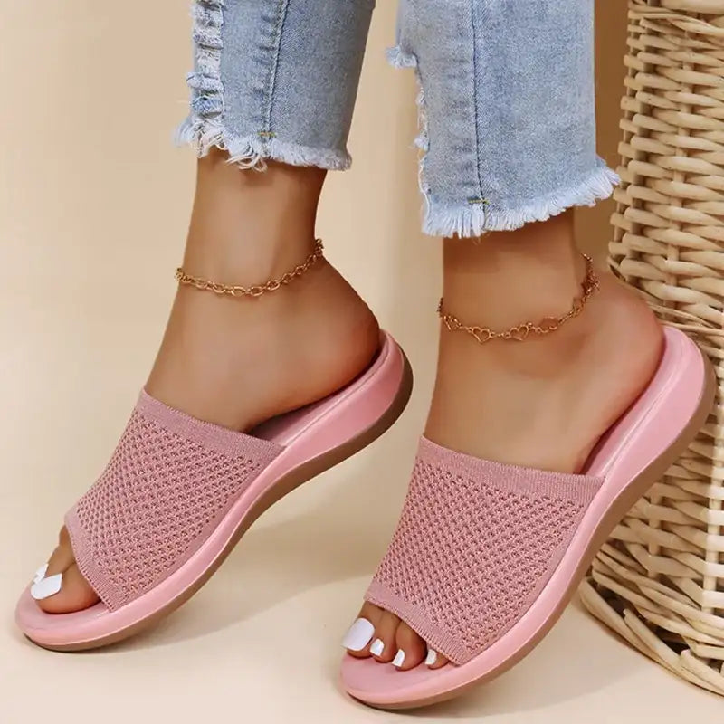 Pink / 37