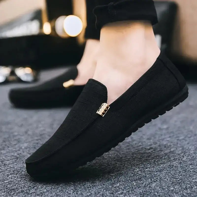 Black / 46