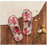 Couple’s Four Seasons Home Indoor Silent and Mute Pure Cotton Fabric Sole Soft Sole Non Harmful Solid Wood Floor