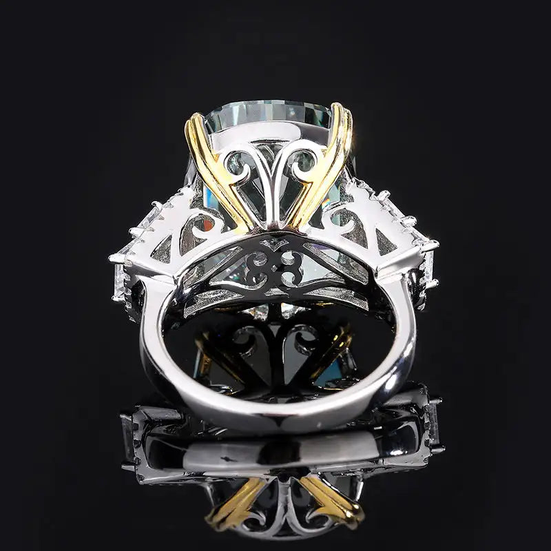 Gorgeous Dark Green Gemstone Ring Chic Silver and Gold