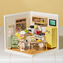 Miniature Super Store House Kit - DW008