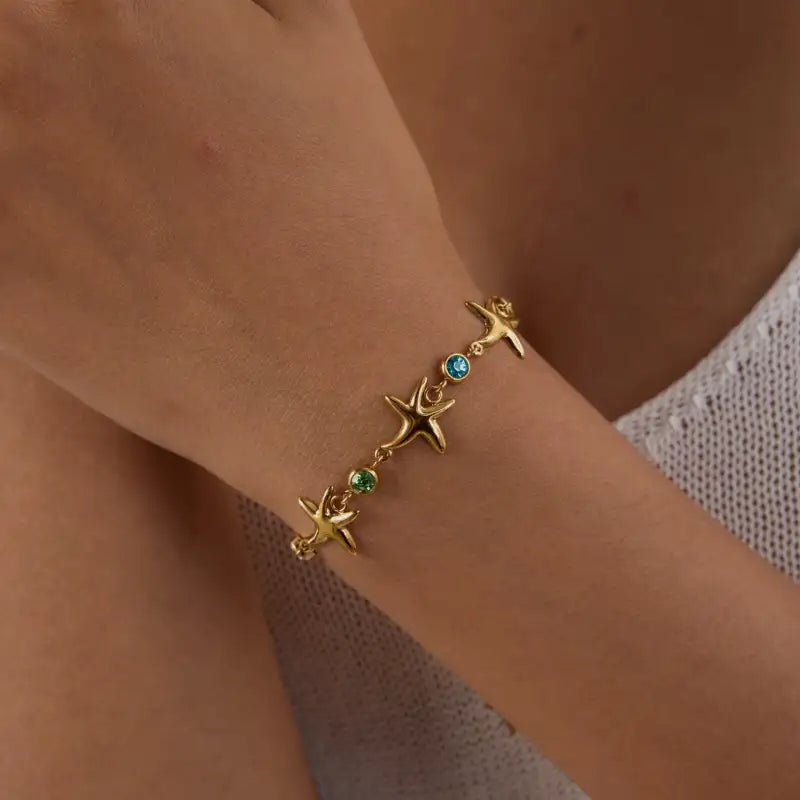 Ocean Treasures Gold Starfish Elegance