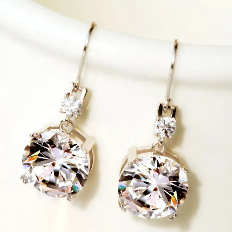 Chic Flex Earrings - White Gold Color