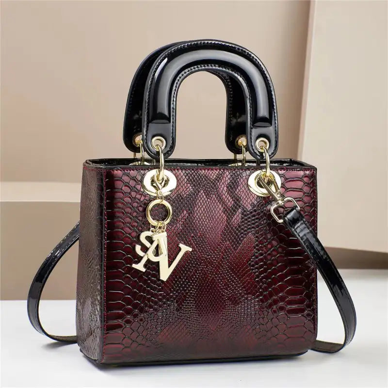 ChicCarry Women’s Shoulder Messenger Bag - Snakeskin Pattern Wine Red