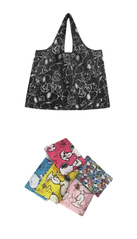 Snoopy-themed reusable shopping bags.