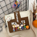Peanuts character shoulder bag.