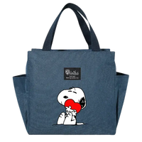Blue Snoopy tote bag.
