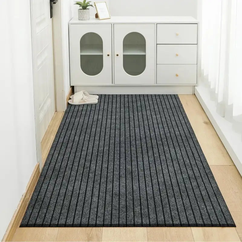SquareGuard: Modern Minimalist Floor Mat