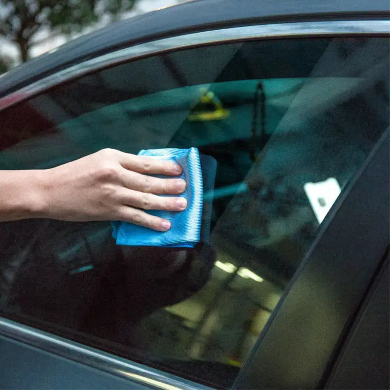 Striped Towels That Make Glass Cleaning Less of a Pain