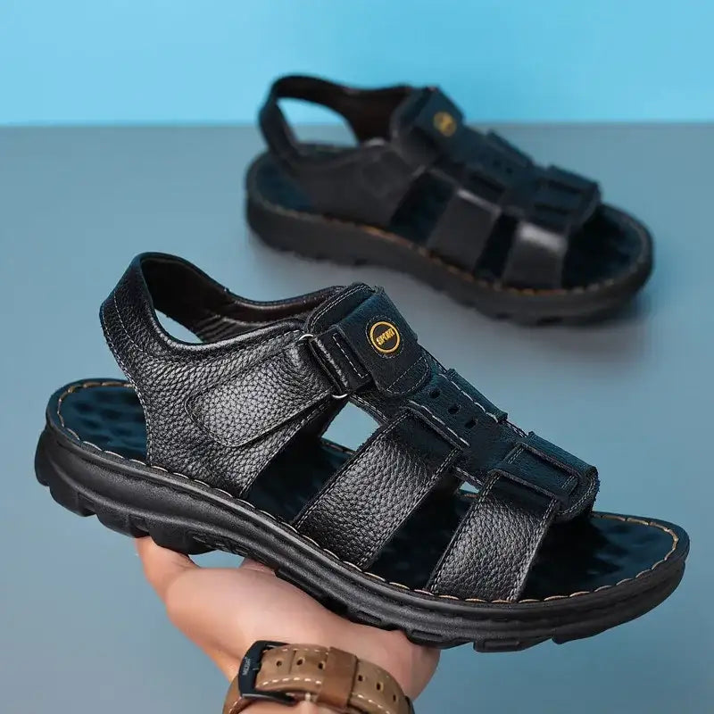 Black / 44