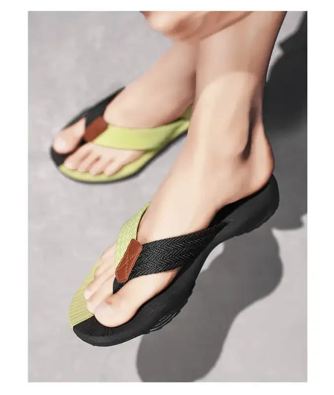 Slippers Men Summer New Casual Flip Flops Men’s Sandals Wear Anti-skid Beach Sandal Shoe Slipper