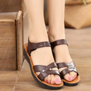 Women’s Mum Sandals Summer New Solid Colour Comfortable Shoes Open Toe Non-slip Lightweight Slippers Sandalias Feminino