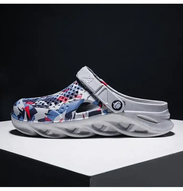 Flat sandals men’s shoes EVA slippers garden platform sandals men’s summer sandals new men’s sports shoes outdoor home