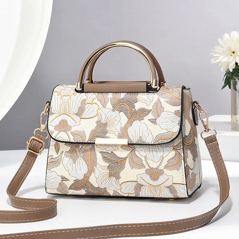 Khaki / 23cmX11cmX18cm