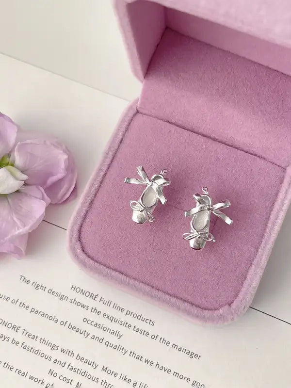 Silver / 925 Silver Needle
