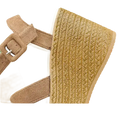 Trendy wedge-heeled sandal with buckle and rubber sole for casual summer fashion