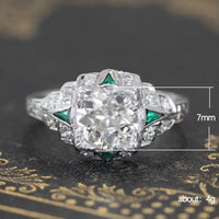 Retro Emerald Zircon Women’s Ring