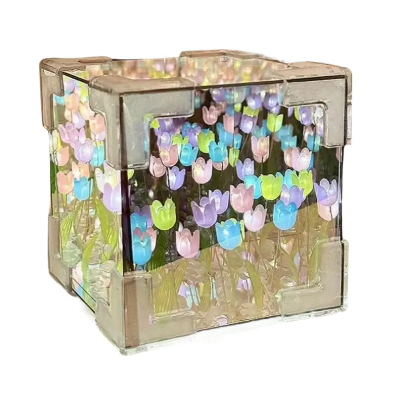 Floral-patterned glass cube of the Trendy Flowercube Lamp with DIY Tulip Mirror