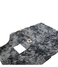 Gray shag rug.