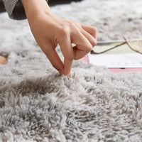 VIKAMA Living Room Silk Hair Carpet Bedroom Coffee Table Rug Wholesale Gradient Bedroom Shaggy Bedside Rugs Home