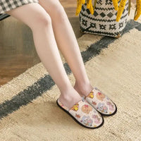 Custom Winnie Pooh Bear Manga House Slippers Women Cozy Memory Foam Slip On Hotel Slipper Shoes